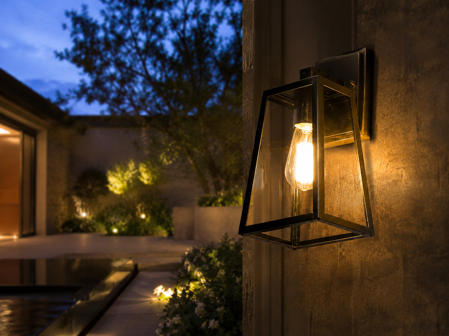 Retro Loft Wall Sconce – E27 Iron & Acrylic, Industrial Style