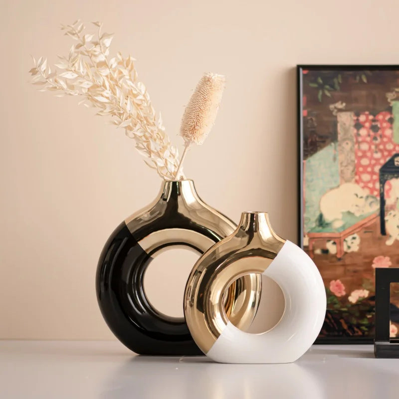 Luxury Ceramic Vase – Modern Gloss Finish, S/M/L