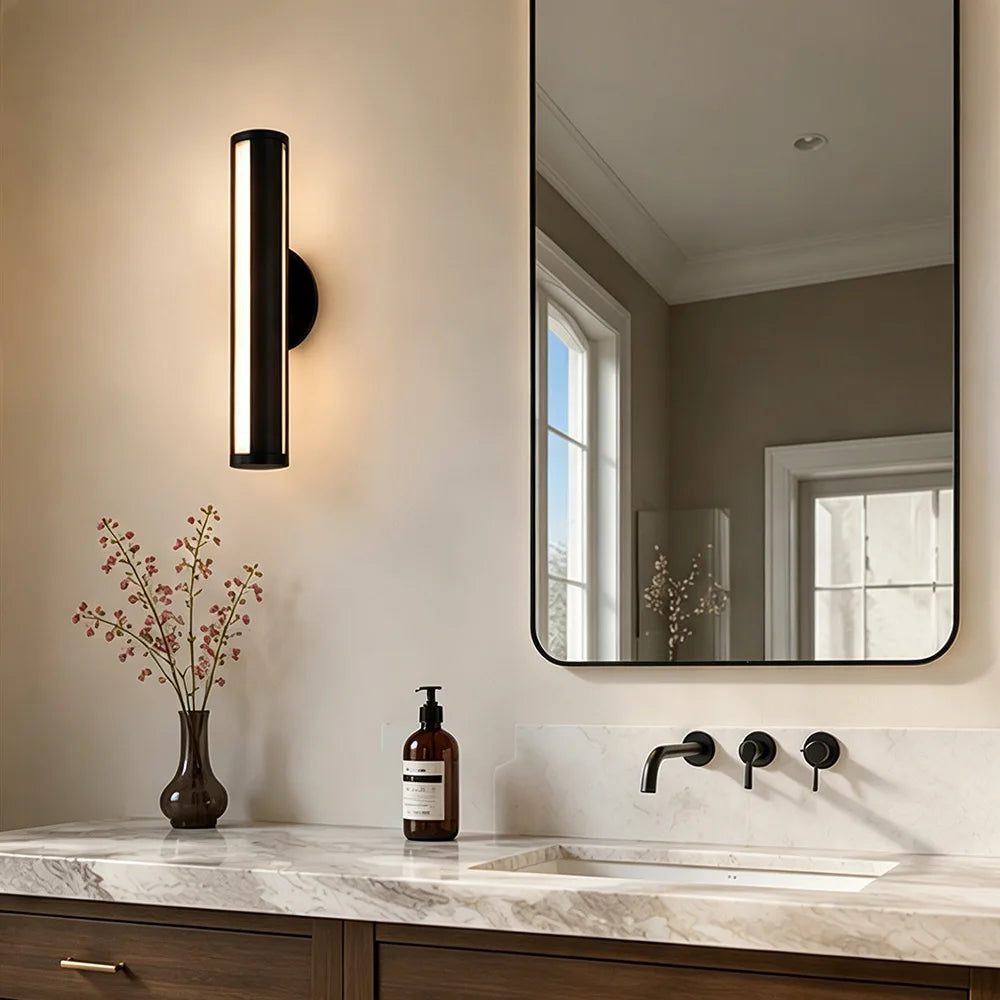Black Minimalist LED Wall Lamp – Modern Strip Light