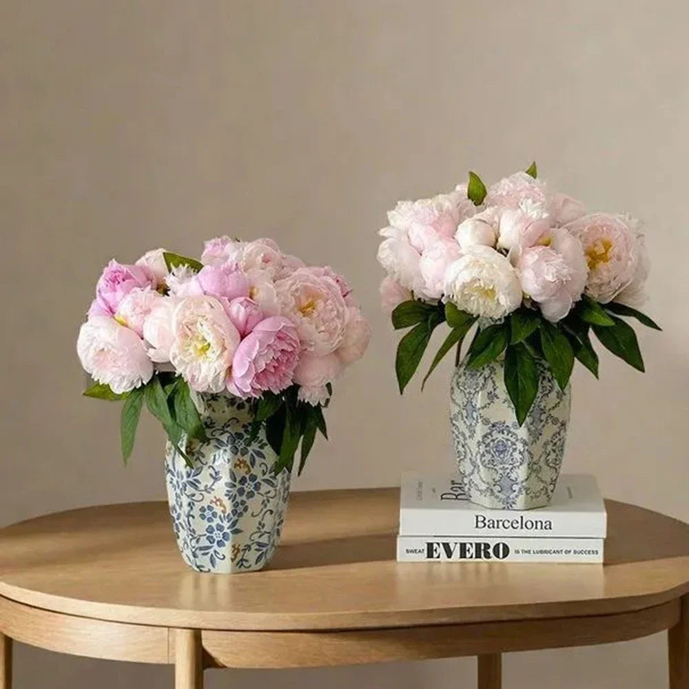 Blue & White Porcelain Vase Set – Hand-Painted Tabletop Décor