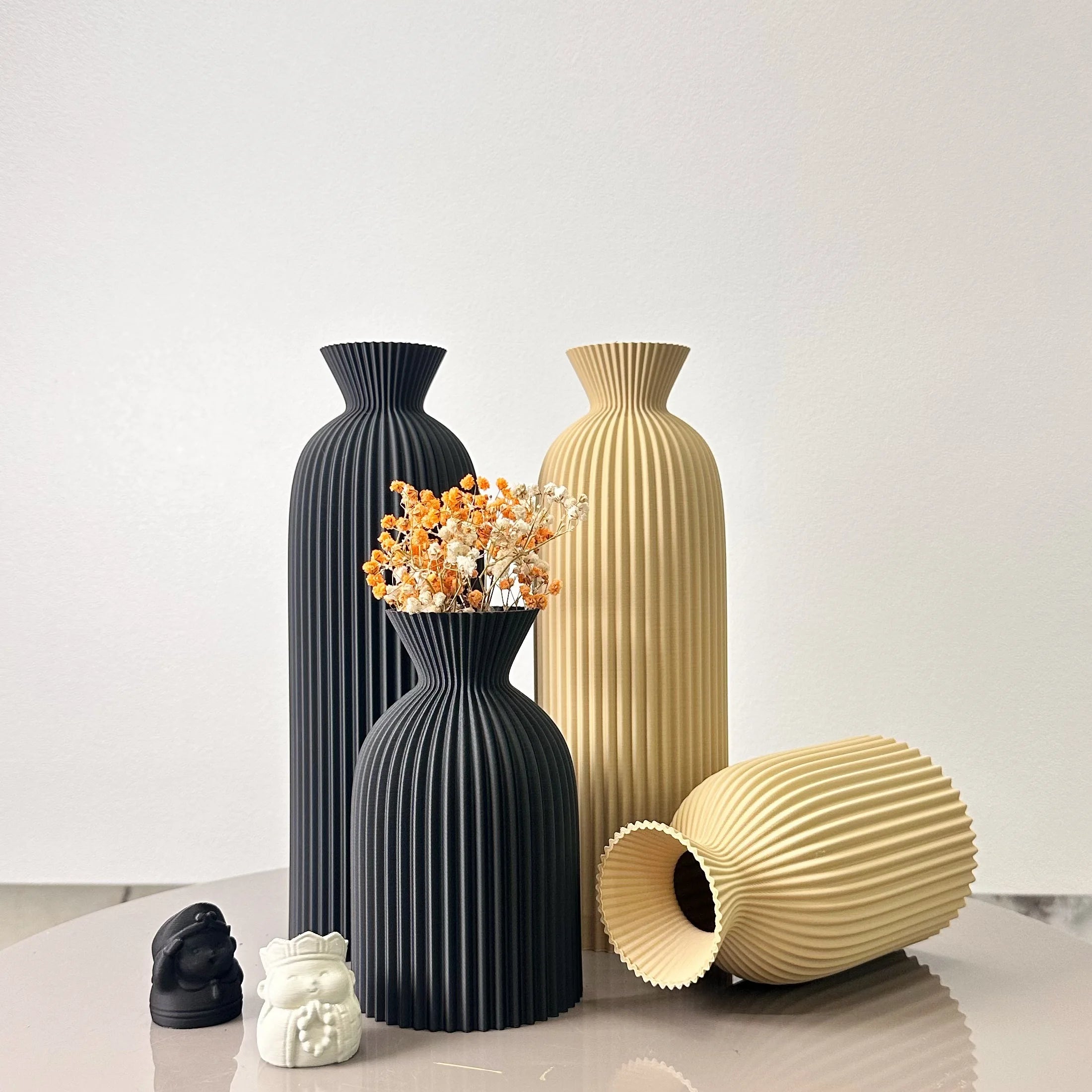 Wavy Pattern Vase Set of 2 – Dried Flower Tabletop Décor