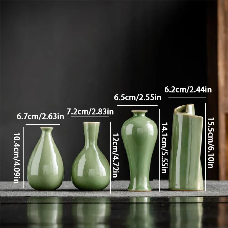 Small Ceramic Vase for Dried Flowers – Classic Tabletop Décor