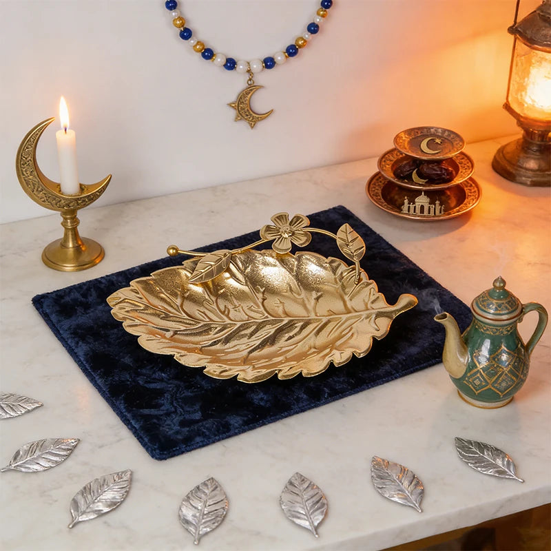 Golden Metal Decorative Fruit Tray