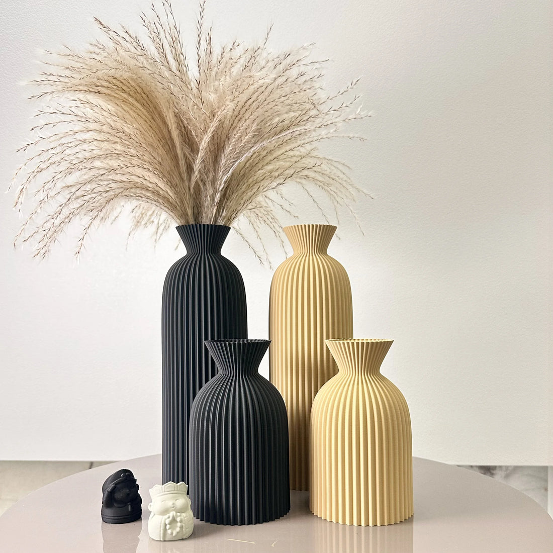 Wavy Pattern Vase Set of 2 – Dried Flower Tabletop Décor