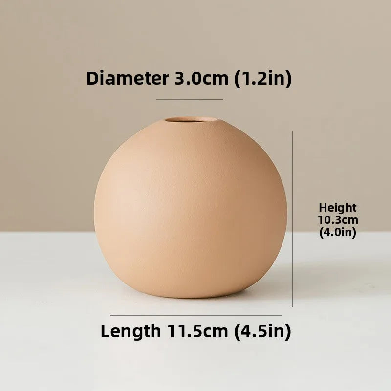 Nordic White Ceramic Decorative Vase