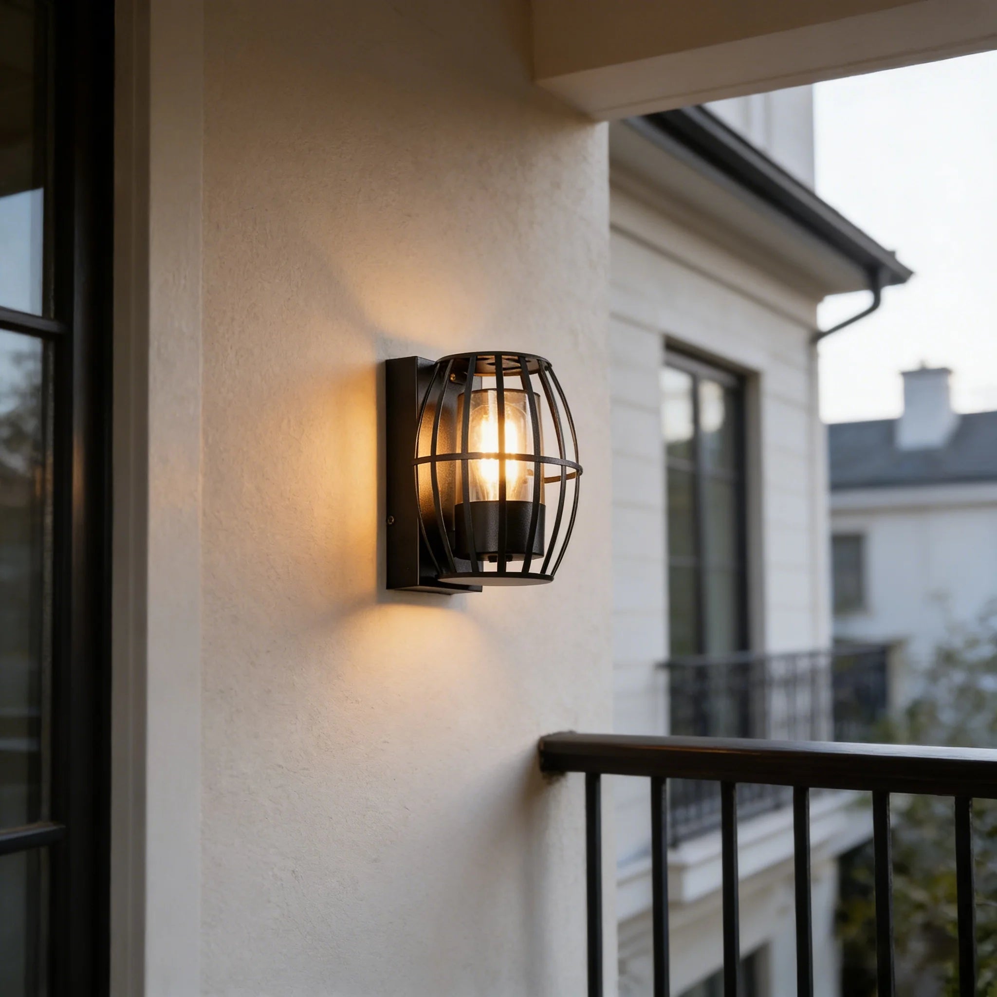 LED Outdoor Wall Light – IP65 Waterproof