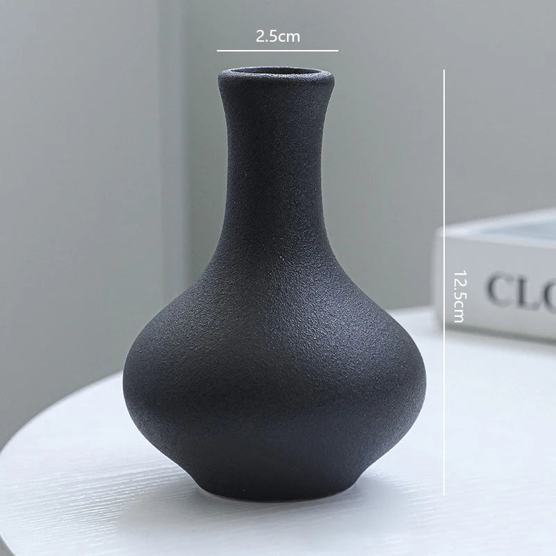 Matte Ceramic Vase Set (5 Pieces)